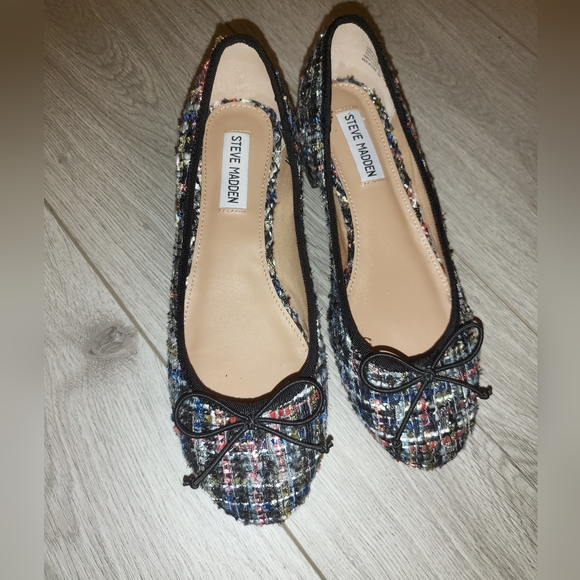 Like New, Steve Madden Cherish Block Heel Ballet Flats Shoe, Size 8 - Picture 2 of 7
